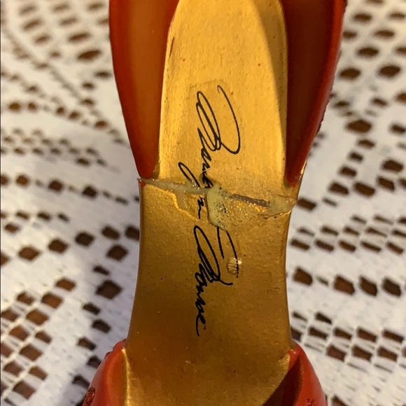Marilyn Monroe miniature collectible shoe - Picture 5 of 8